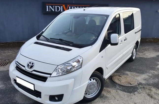 Toyota ProAce cena 48900 przebieg: 114400, rok produkcji 2015 z Sochaczew małe 211